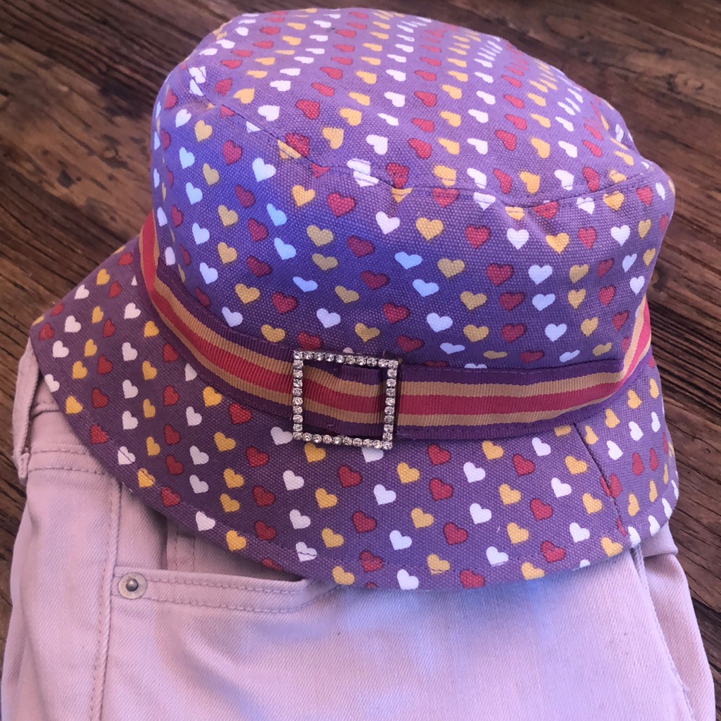 Split Hat